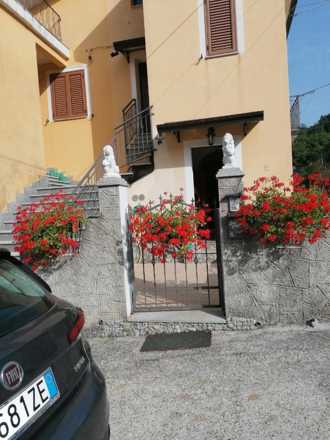 Вилла La Casa Di Pina Latronico Экстерьер фото